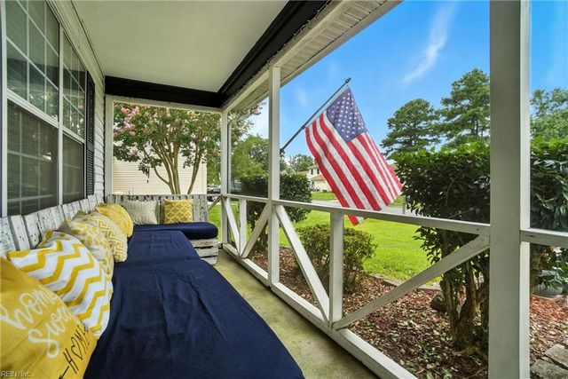 1905 Dolina DR, Virginia Beach, VA 23464