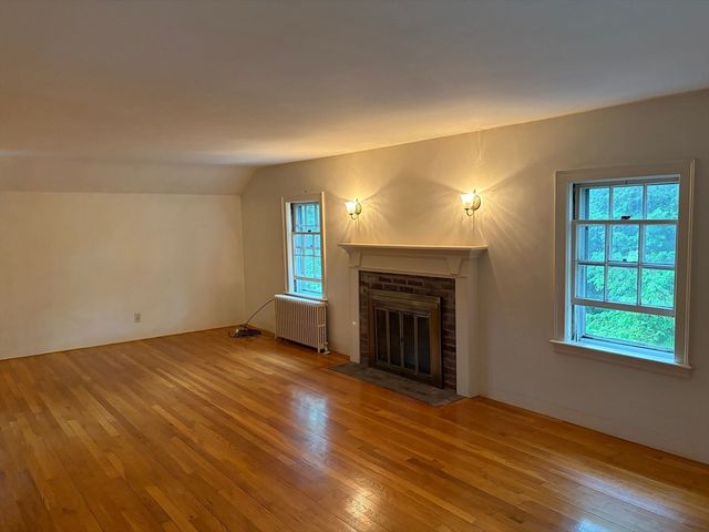 23 Sheraton, Braintree, MA 02184