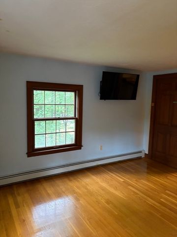 23 Sheraton, Braintree, MA 02184