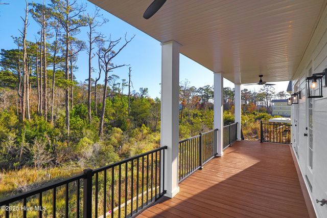 538 Sheldrake Court, Beaufort, NC 28516
