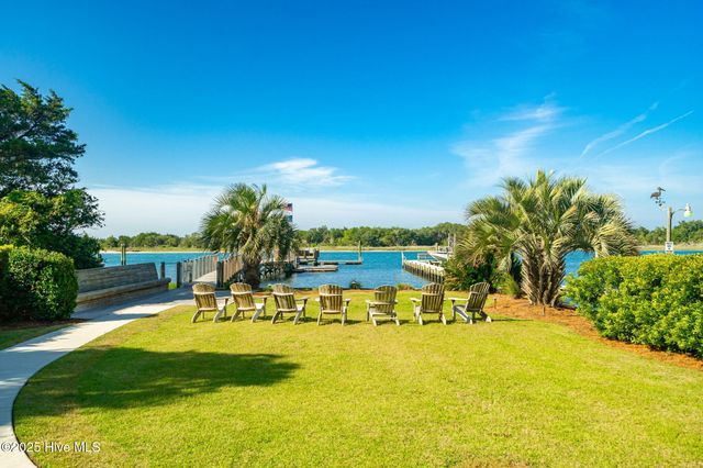 538 Sheldrake Court, Beaufort, NC 28516