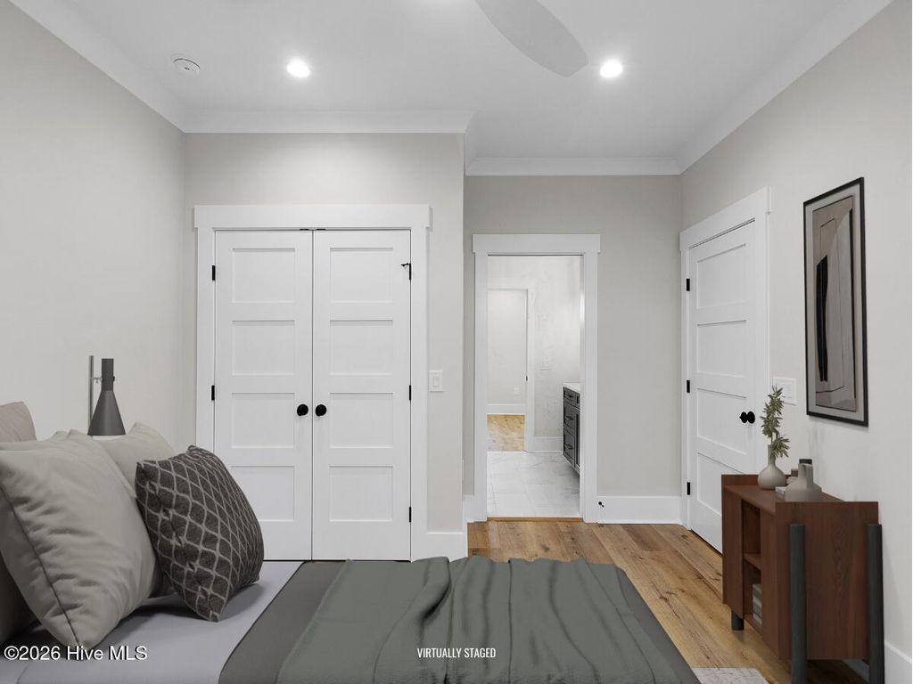 Image 27 of property listing at 538 Sheldrake Court, Beaufort, NC 28516