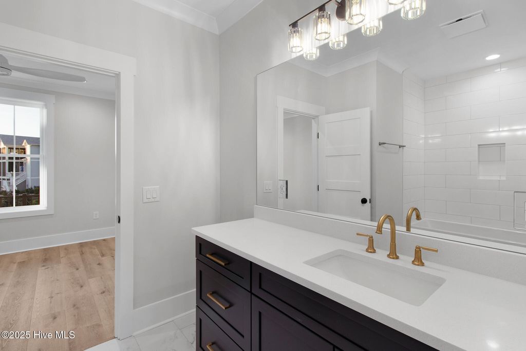 Image 30 of property listing at 538 Sheldrake Court, Beaufort, NC 28516