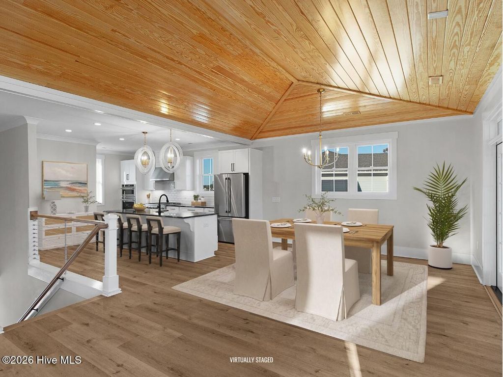 Image 4 of property listing at 538 Sheldrake Court, Beaufort, NC 28516