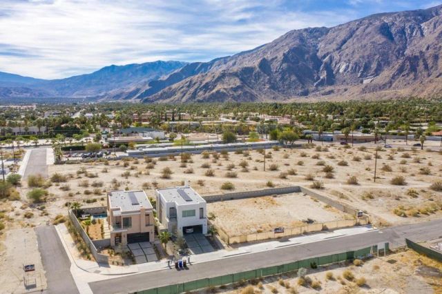 199 ViA Olivera, Palm Springs, CA 92262