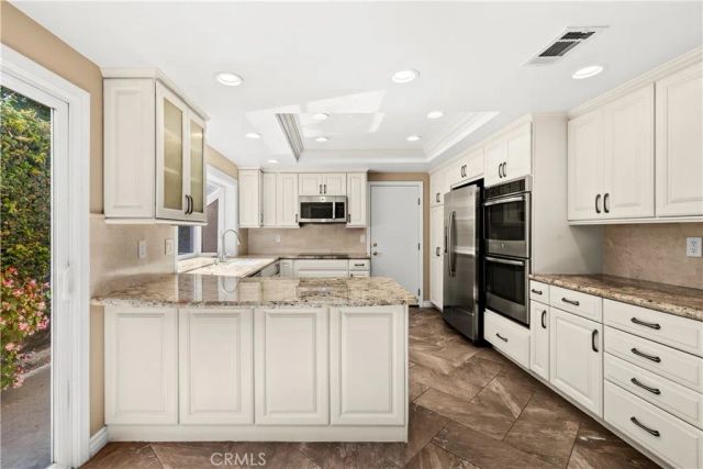 6871 Auburn Drive, Huntington Beach, CA 92647