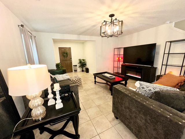 25323 Queens Causeway Lane, Katy, TX 77493