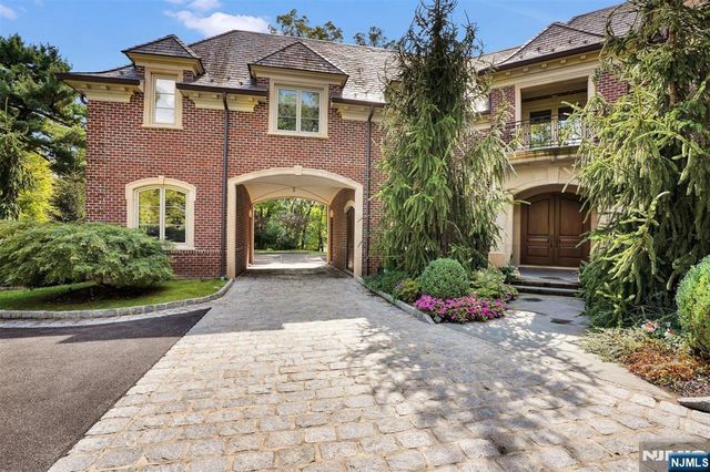 1500 River Road, Teaneck, NJ 07666