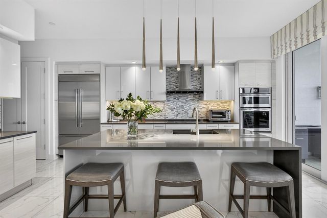 103 Water Club Court S, North Palm Beach, FL 33408
