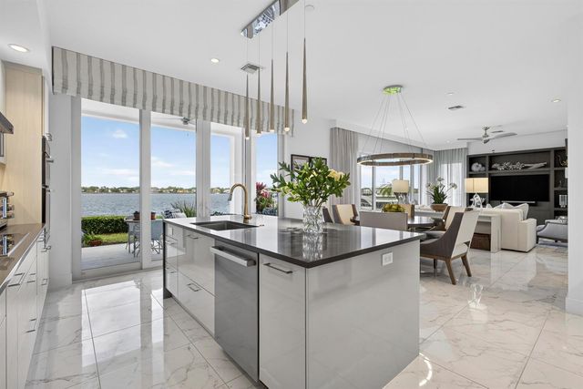 103 Water Club Court S, North Palm Beach, FL 33408