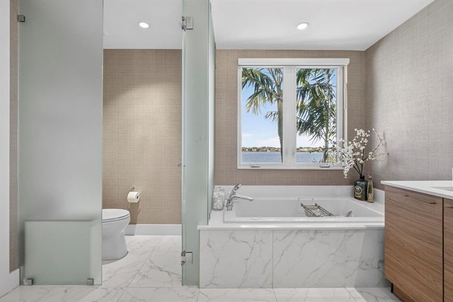 103 Water Club Court S, North Palm Beach, FL 33408