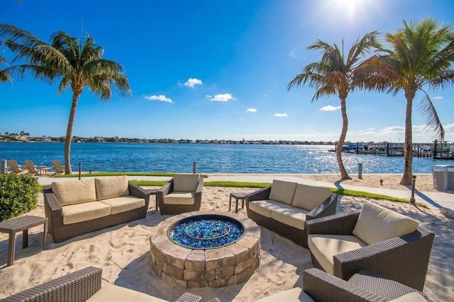 103 Water Club Court S, North Palm Beach, FL 33408