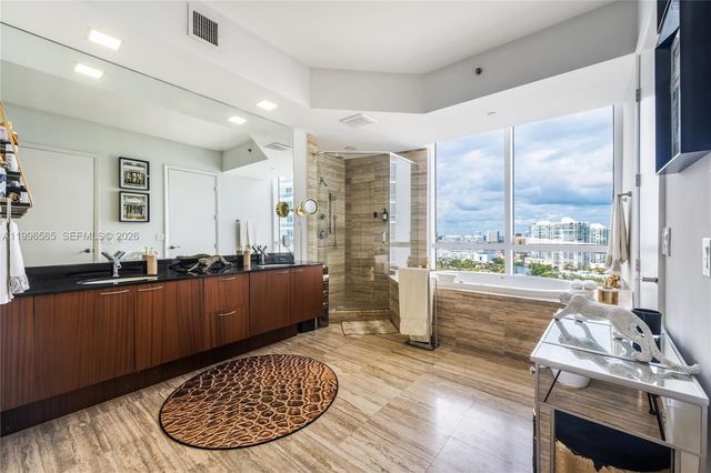 15901 Collins Ave 2104, Sunny Isles Beach, FL 33160