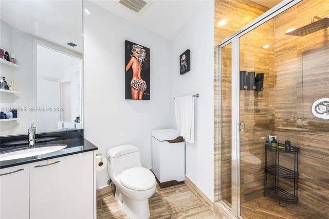 15901 Collins Ave 2104, Sunny Isles Beach, FL 33160