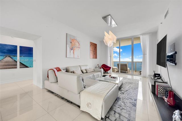 15901 Collins Ave 2104, Sunny Isles Beach, FL 33160