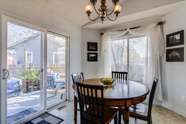 1220 N Timberleaf, Derby, KS 67037