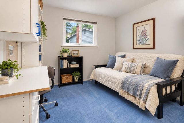 3225 Lockridge Drive, Ann Arbor, MI 48108