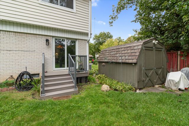 3225 Lockridge Drive, Ann Arbor, MI 48108