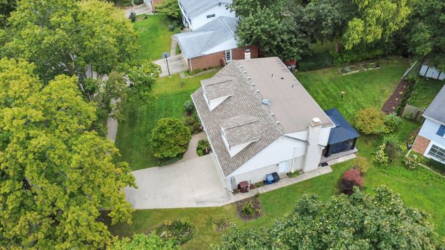 3225 Lockridge Drive, Ann Arbor, MI 48108
