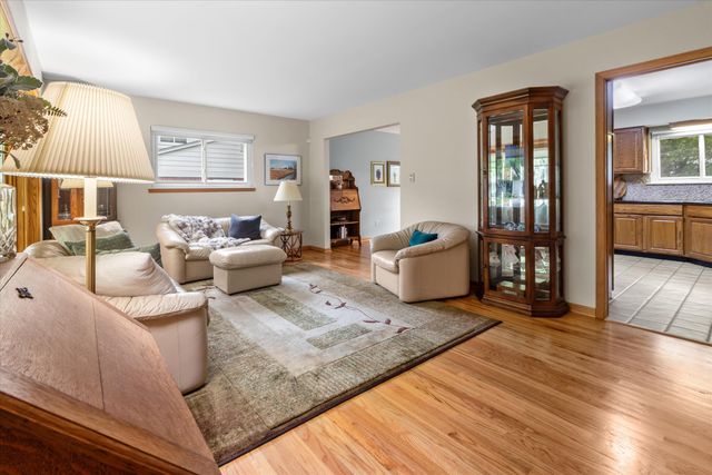 3225 Lockridge Drive, Ann Arbor, MI 48108