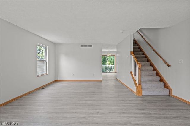 1117 Smithfarm, Akron, OH 44305