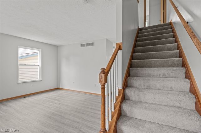 1117 Smithfarm, Akron, OH 44305