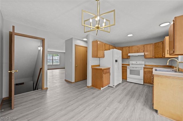 1117 Smithfarm, Akron, OH 44305