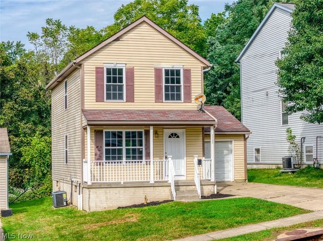 1117 Smithfarm, Akron, OH 44305