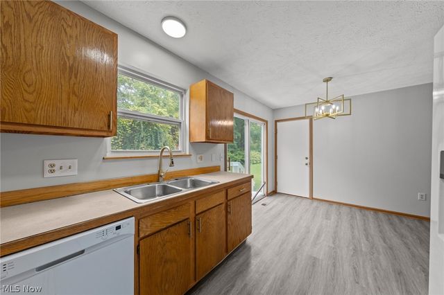 1117 Smithfarm, Akron, OH 44305