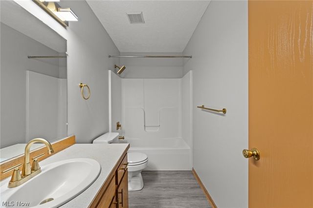 1117 Smithfarm, Akron, OH 44305