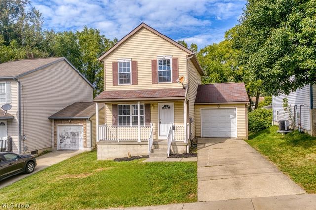 1117 Smithfarm, Akron, OH 44305
