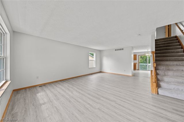 1117 Smithfarm, Akron, OH 44305