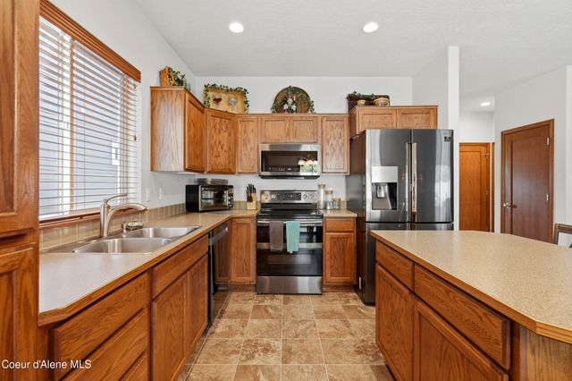6302 N Cornwall ST, Coeur D'alene, ID 83815