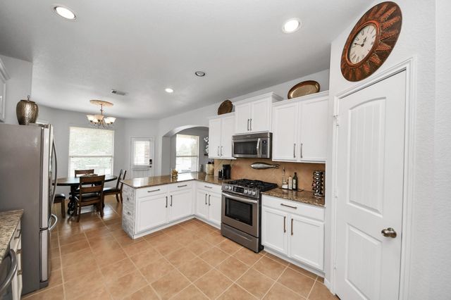 8519 E Windhaven Terrace Trail, Cypress, TX 77433