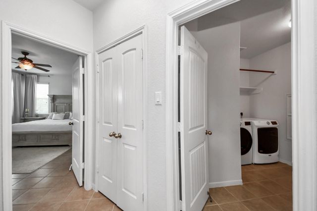 8519 E Windhaven Terrace Trail, Cypress, TX 77433
