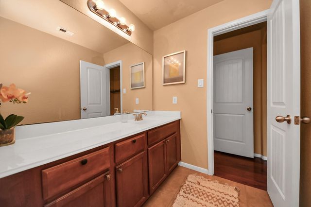 8519 E Windhaven Terrace Trail, Cypress, TX 77433