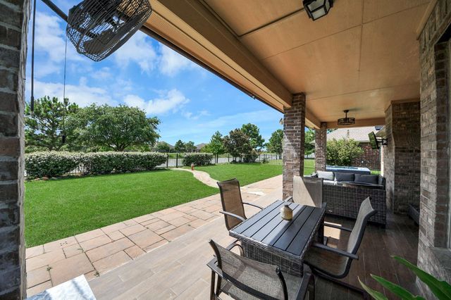 8519 E Windhaven Terrace Trail, Cypress, TX 77433