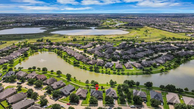 8519 E Windhaven Terrace Trail, Cypress, TX 77433
