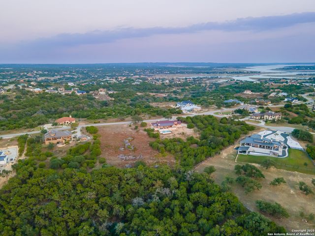 972 MYSTIC PKWY, Spring Branch, TX 78070