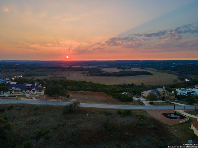 972 MYSTIC PKWY, Spring Branch, TX 78070