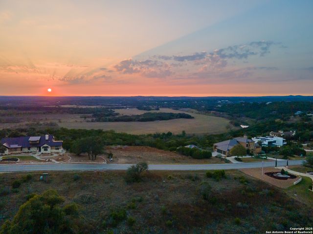 972 MYSTIC PKWY, Spring Branch, TX 78070