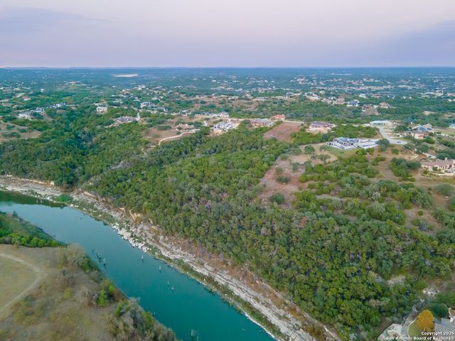 972 MYSTIC PKWY, Spring Branch, TX 78070