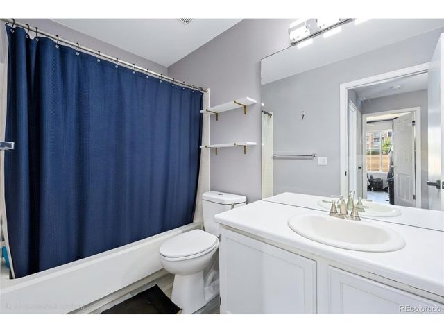 19375 E Linvale Pl, Aurora, CO 80013
