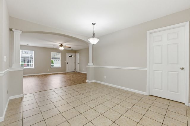 302 Cedar Creek Drive, Rossville, GA 30741