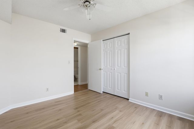 2220 Andover Dr Apt G, Surfside Beach, SC 29575