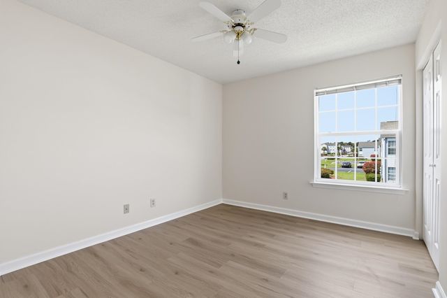 2220 Andover Dr Apt G, Surfside Beach, SC 29575