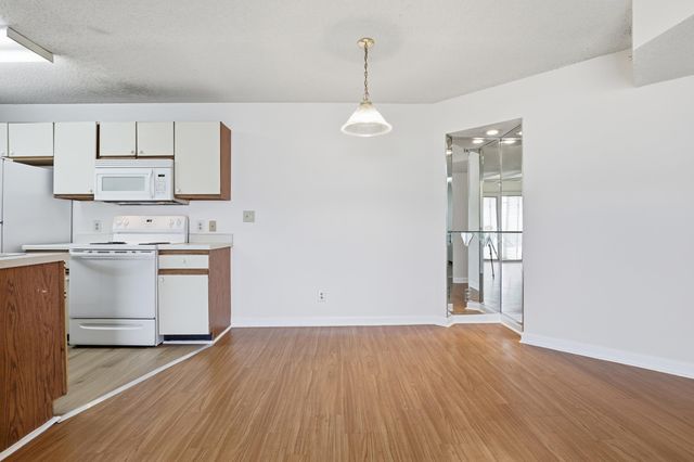 2220 Andover Dr Apt G, Surfside Beach, SC 29575