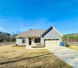 185 Old Highway 81, Oxford, GA 30054