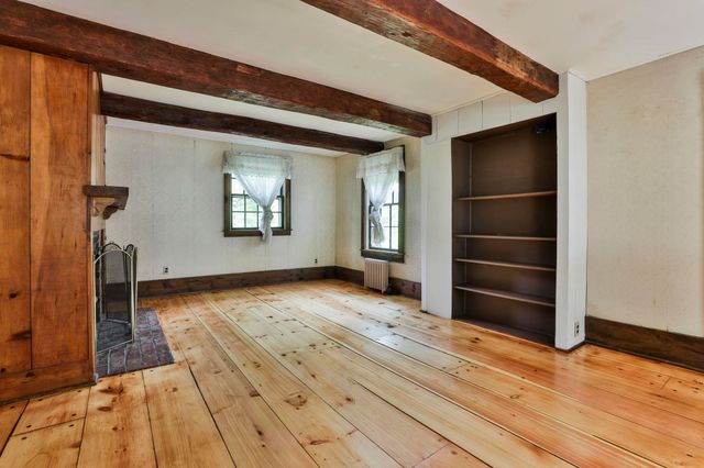 42 Main Street, Brookline, NH 03033