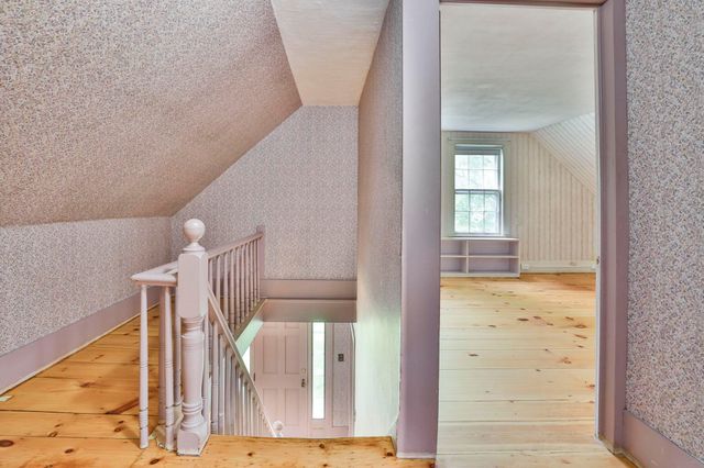 42 Main Street, Brookline, NH 03033